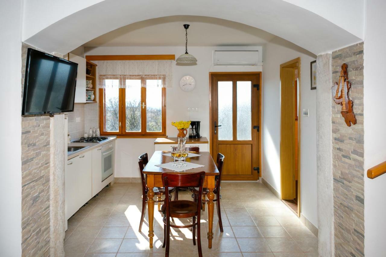 Apartment Ane Kras Esterno foto